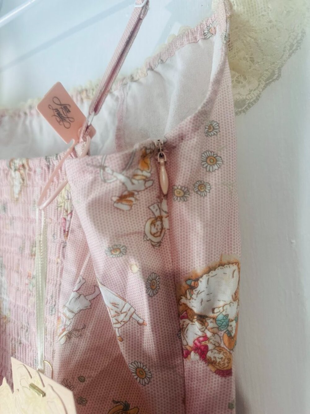 Lacemade Daisy Kite Dress - Picture 5 of 10